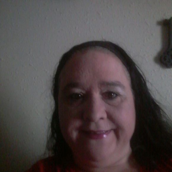 Meet your Posher, Karen - Picture 1 of 1